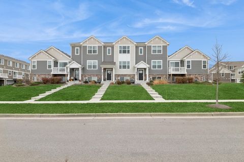 Photo of 3828 Gansett Parkway, Elgin, IL 60124 (MLS # 12519879)