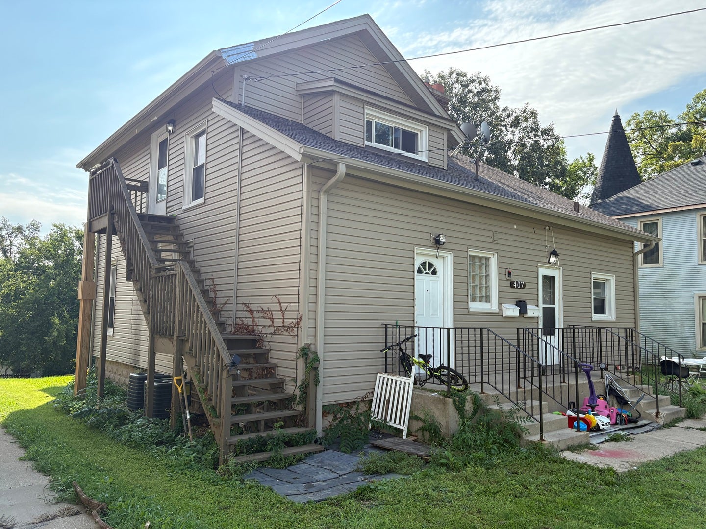 407 N Center Street