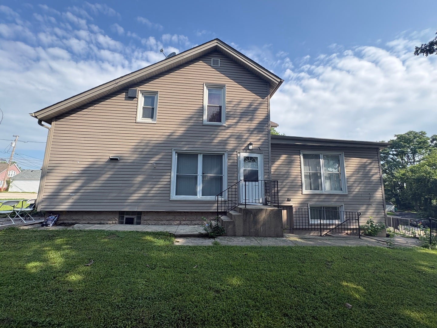 407 N Center Street