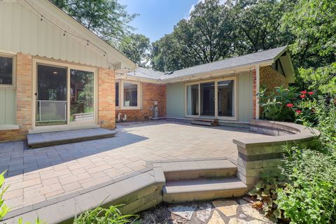 Tiny photo for 12525 S Pawnee Road, Palos Park, IL 60464 (MLS # 12428455)