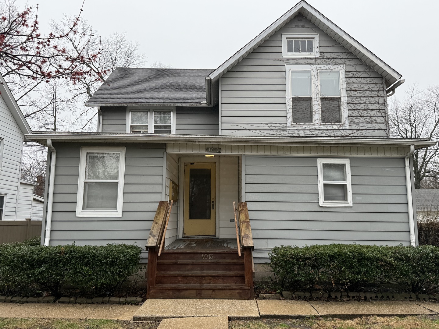 1013 W Church Street
