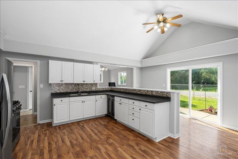 Tiny photo for 7604 E Sunset Drive, Wonder Lake, IL 60097 (MLS # 12697640)