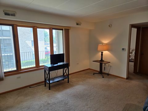 Tiny photo for 13950 Lavergne Avenue #908, Crestwood, IL 60418 (MLS # 12678920)