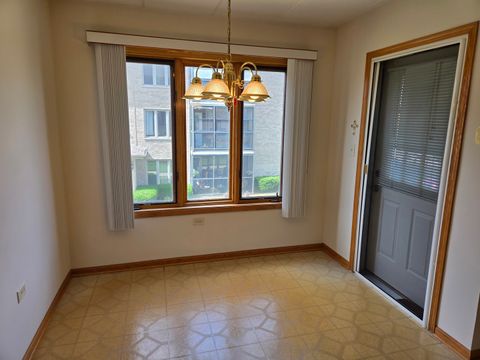 Tiny photo for 13950 Lavergne Avenue #908, Crestwood, IL 60418 (MLS # 12678920)