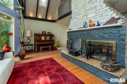 Tiny photo for 412 WAGON WHEEL Road, Carbondale, IL 62901 (MLS # EB460625)