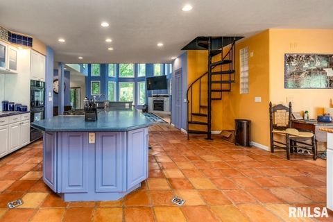 Tiny photo for 412 Wagon Wheel Rd Road, Carbondale, IL 62901 (MLS # EB460625)