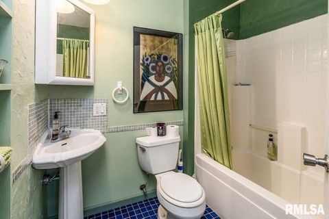 Tiny photo for 412 Wagon Wheel Rd Road, Carbondale, IL 62901 (MLS # EB460625)