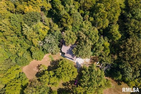 Tiny photo for 412 WAGON WHEEL Road, Carbondale, IL 62901 (MLS # EB460625)