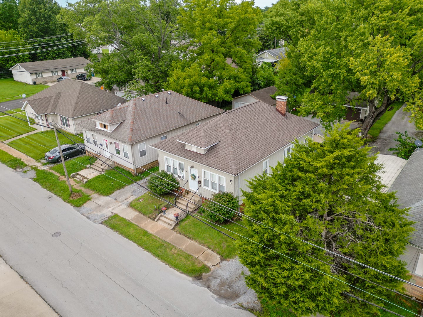 206 W White Street