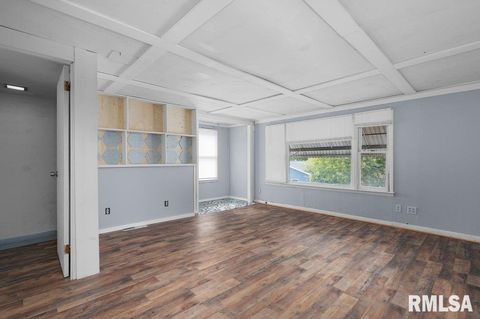 Tiny photo for 210 N 5TH Street, Clinton, IA 52732 (MLS # QC4268523)