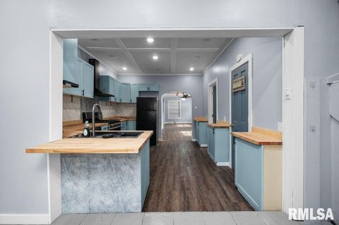 Tiny photo for 210 N 5TH Street, Clinton, IA 52732 (MLS # QC4268523)