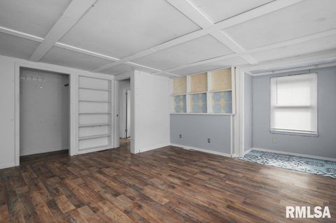 Tiny photo for 210 N 5TH Street, Clinton, IA 52732 (MLS # QC4268523)