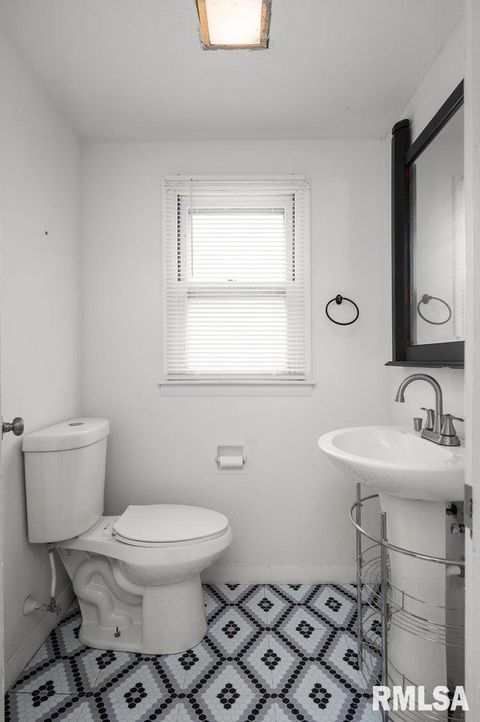 Tiny photo for 210 N 5TH Street, Clinton, IA 52732 (MLS # QC4268523)