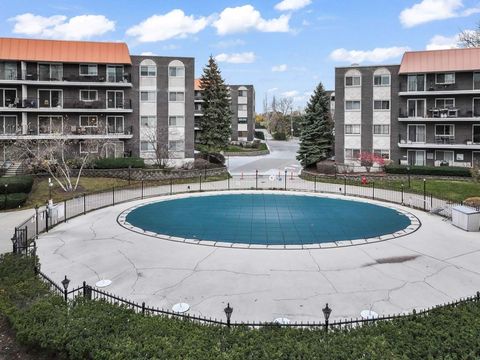 Tiny photo for 4900 Foster Street #304, Skokie, IL 60077 (MLS # 12517037)