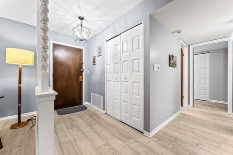 Tiny photo for 4900 Foster Street #304, Skokie, IL 60077 (MLS # 12517037)