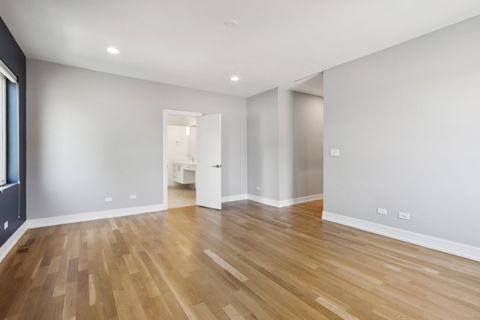 Tiny photo for 6339 N Leona Avenue, Chicago, IL 60646 (MLS # 12417361)