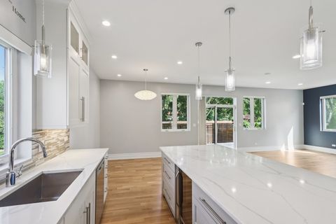 Tiny photo for 6339 N Leona Avenue, Chicago, IL 60646 (MLS # 12417361)