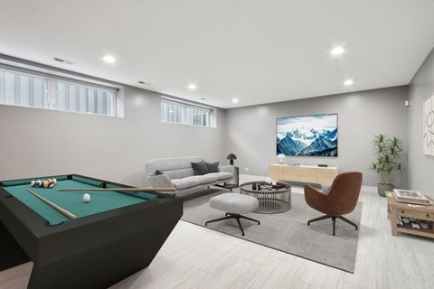 Tiny photo for 6339 N Leona Avenue, Chicago, IL 60646 (MLS # 12417361)