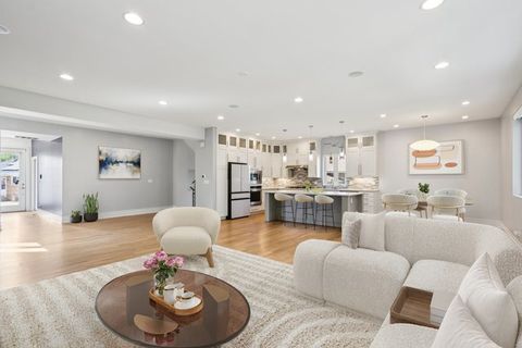 Tiny photo for 6339 N Leona Avenue, Chicago, IL 60646 (MLS # 12417361)