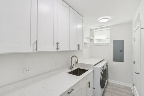 Tiny photo for 6339 N Leona Avenue, Chicago, IL 60646 (MLS # 12417361)