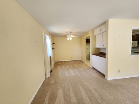 Tiny photo for 1050 S Nelson Avenue #4, Kankakee, IL 60901 (MLS # 12567781)