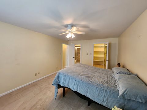 Tiny photo for 1050 S Nelson Avenue #4, Kankakee, IL 60901 (MLS # 12567781)