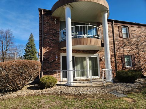 Tiny photo for 1050 S Nelson Avenue #4, Kankakee, IL 60901 (MLS # 12567781)