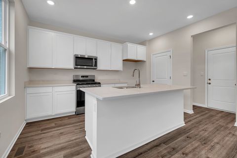 Tiny photo for 6720 Applegate Drive, Plainfield, IL 60586 (MLS # 12618928)