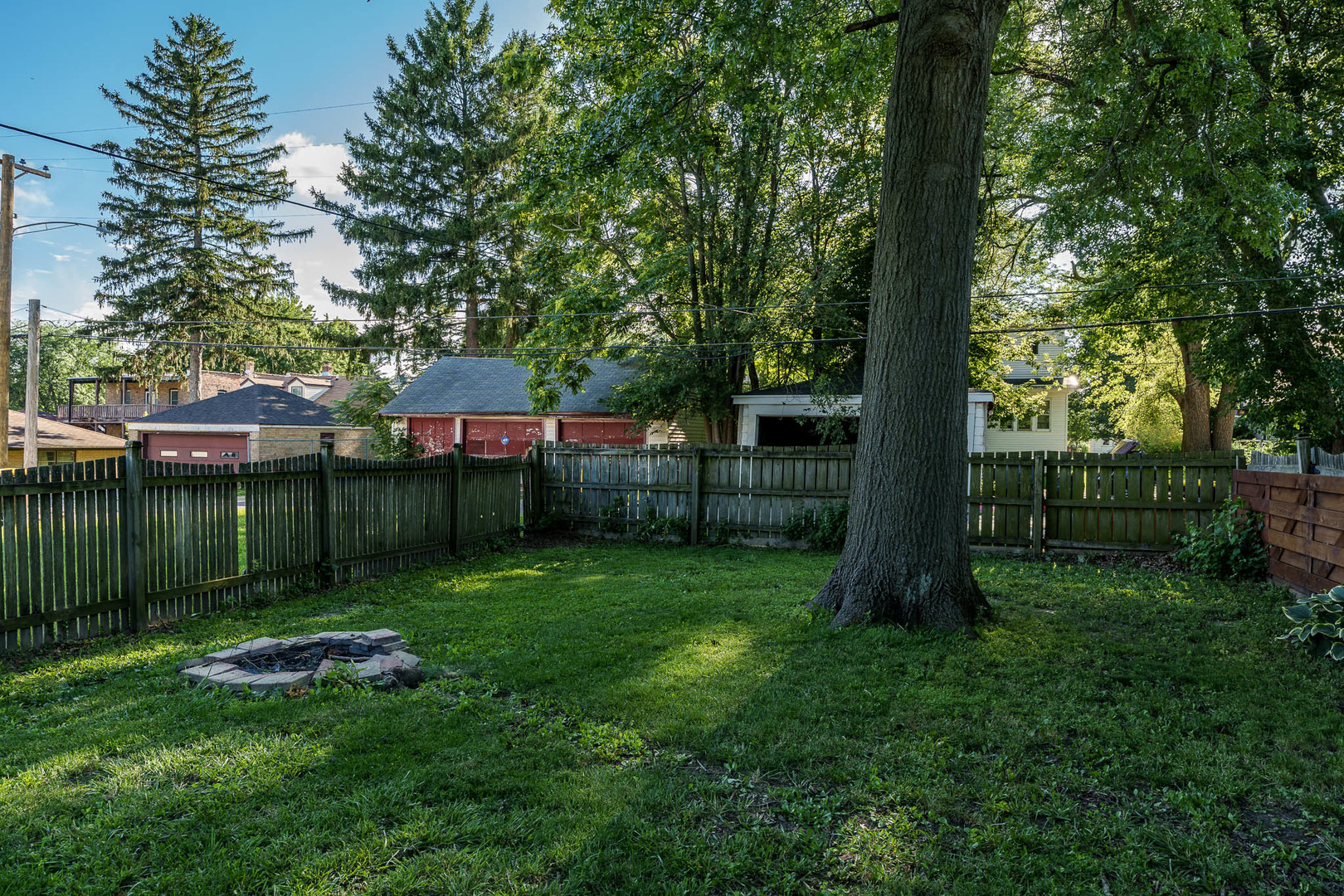 Rockford, Illinois 61107, United States, 2 Bedrooms Bedrooms, ,2 BathroomsBathrooms,Residential,Active,195052