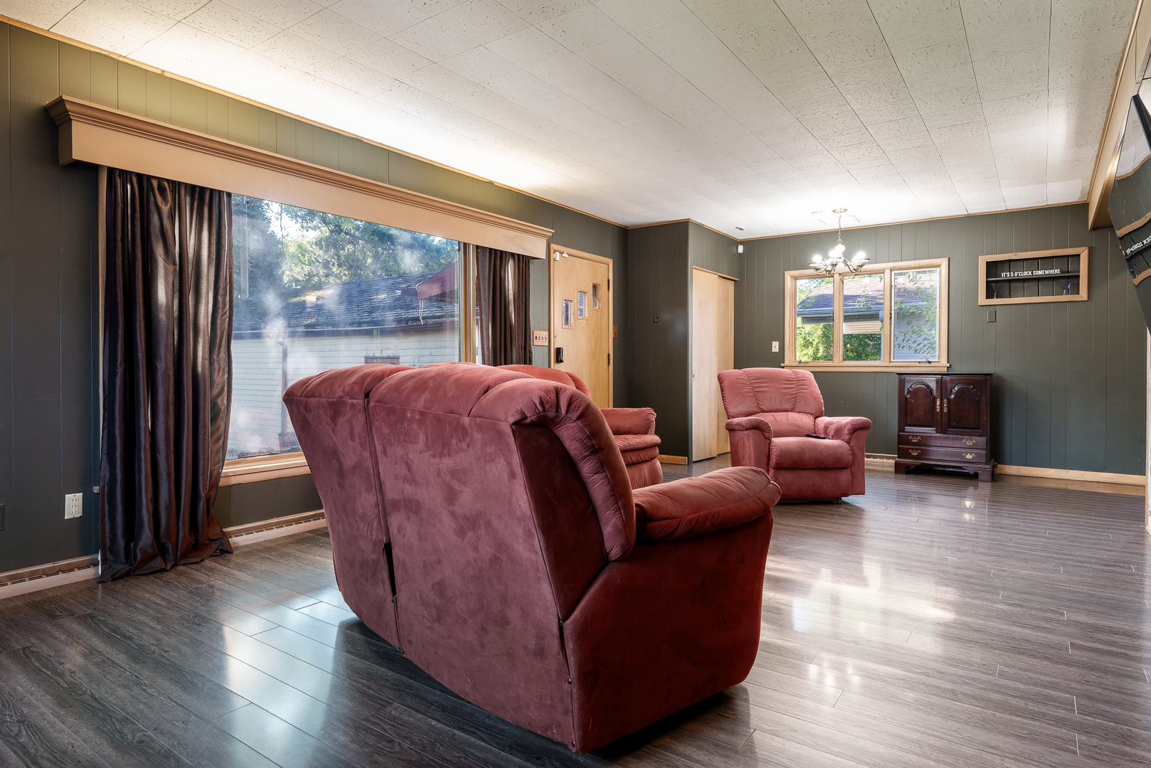 Rockford, Illinois 61107, United States, 2 Bedrooms Bedrooms, ,2 BathroomsBathrooms,Residential,Active,195052