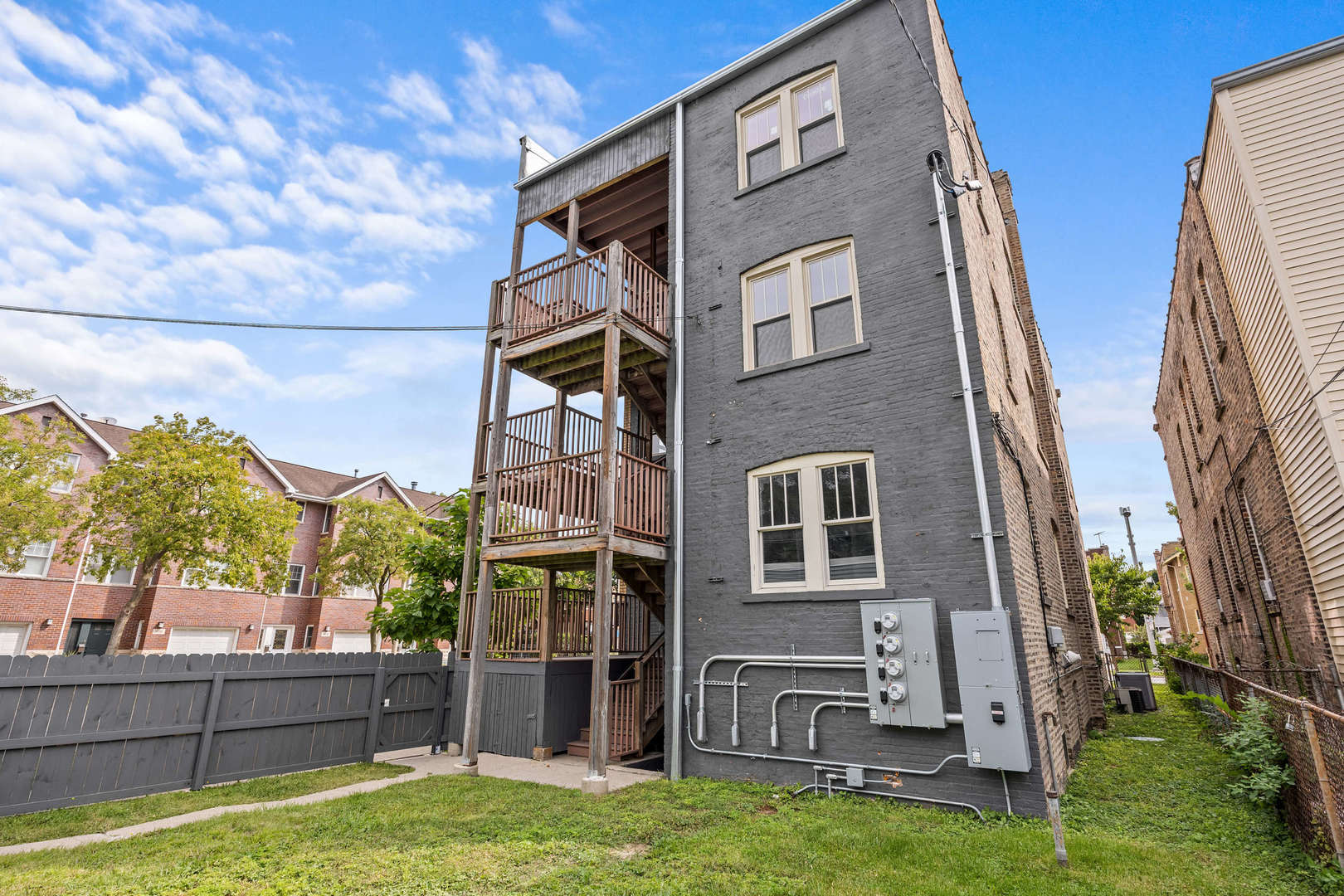 1101 S OAK PARK Avenue 1