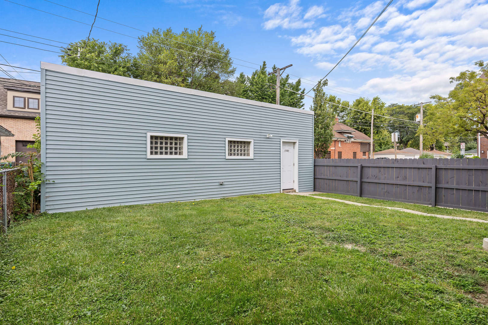 1101 S OAK PARK Avenue 1