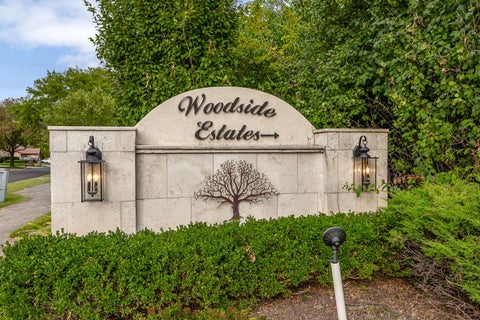 Tiny photo for 12 Meadowood Drive, Oak Brook, IL 60523 (MLS # 12756857)
