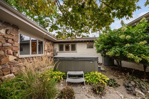 Tiny photo for 12 Meadowood Drive, Oak Brook, IL 60523 (MLS # 12756857)