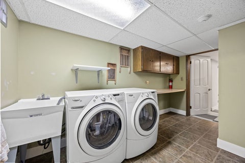 Tiny photo for 12 Meadowood Drive, Oak Brook, IL 60523 (MLS # 12756857)