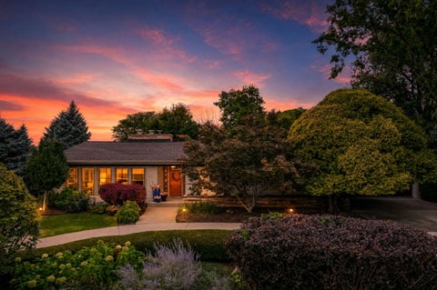 Tiny photo for 12 Meadowood Drive, Oak Brook, IL 60523 (MLS # 12756857)