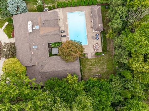 Tiny photo for 12 Meadowood Drive, Oak Brook, IL 60523 (MLS # 12756857)
