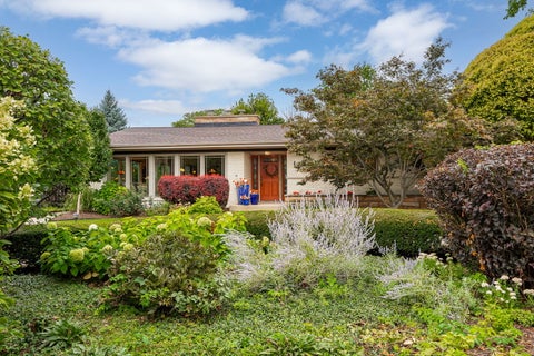 Tiny photo for 12 Meadowood Drive, Oak Brook, IL 60523 (MLS # 12756857)