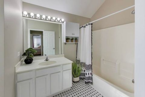 Tiny photo for 13204 Cinnamon Circle, Plainfield, IL 60585 (MLS # 12551276)