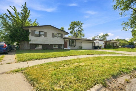 Tiny photo for 3105 189th Street #0, Lansing, IL 60438 (MLS # 12753069)