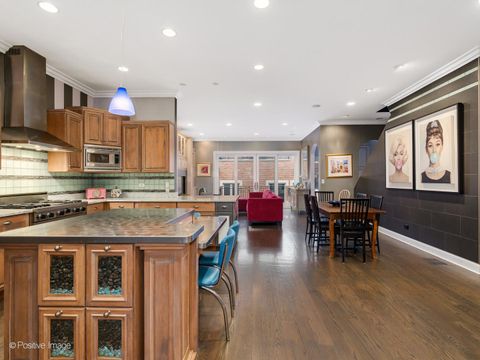 Tiny photo for 1426 W Melrose Street, Chicago, IL 60657 (MLS # 12550107)