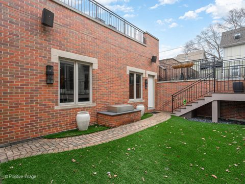 Tiny photo for 1426 W Melrose Street, Chicago, IL 60657 (MLS # 12550107)