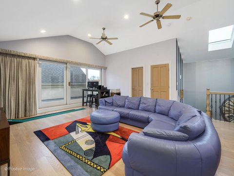 Tiny photo for 1426 W Melrose Street, Chicago, IL 60657 (MLS # 12550107)