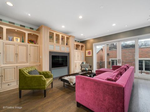 Tiny photo for 1426 W Melrose Street, Chicago, IL 60657 (MLS # 12550107)