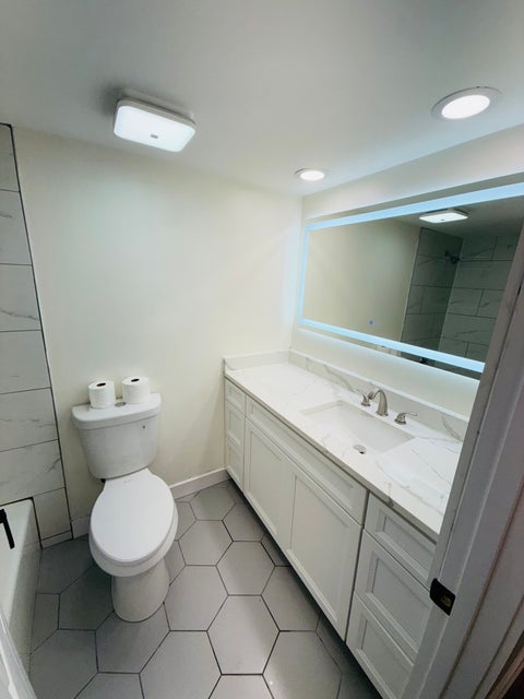 Tiny photo for 1134 E Randville Drive #1I, Palatine, IL 60074 (MLS # 12787848)