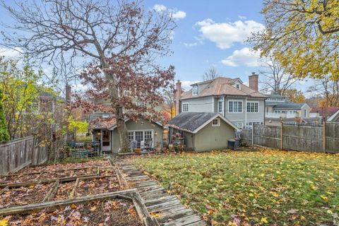 Tiny photo for 436 Maple Street, Winnetka, IL 60093 (MLS # 12552577)