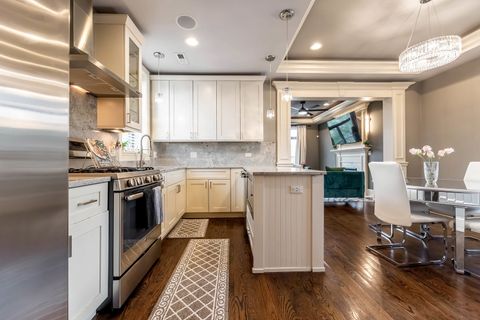 Tiny photo for 4245 S Langley Avenue #3, Chicago, IL 60653 (MLS # 12635124)
