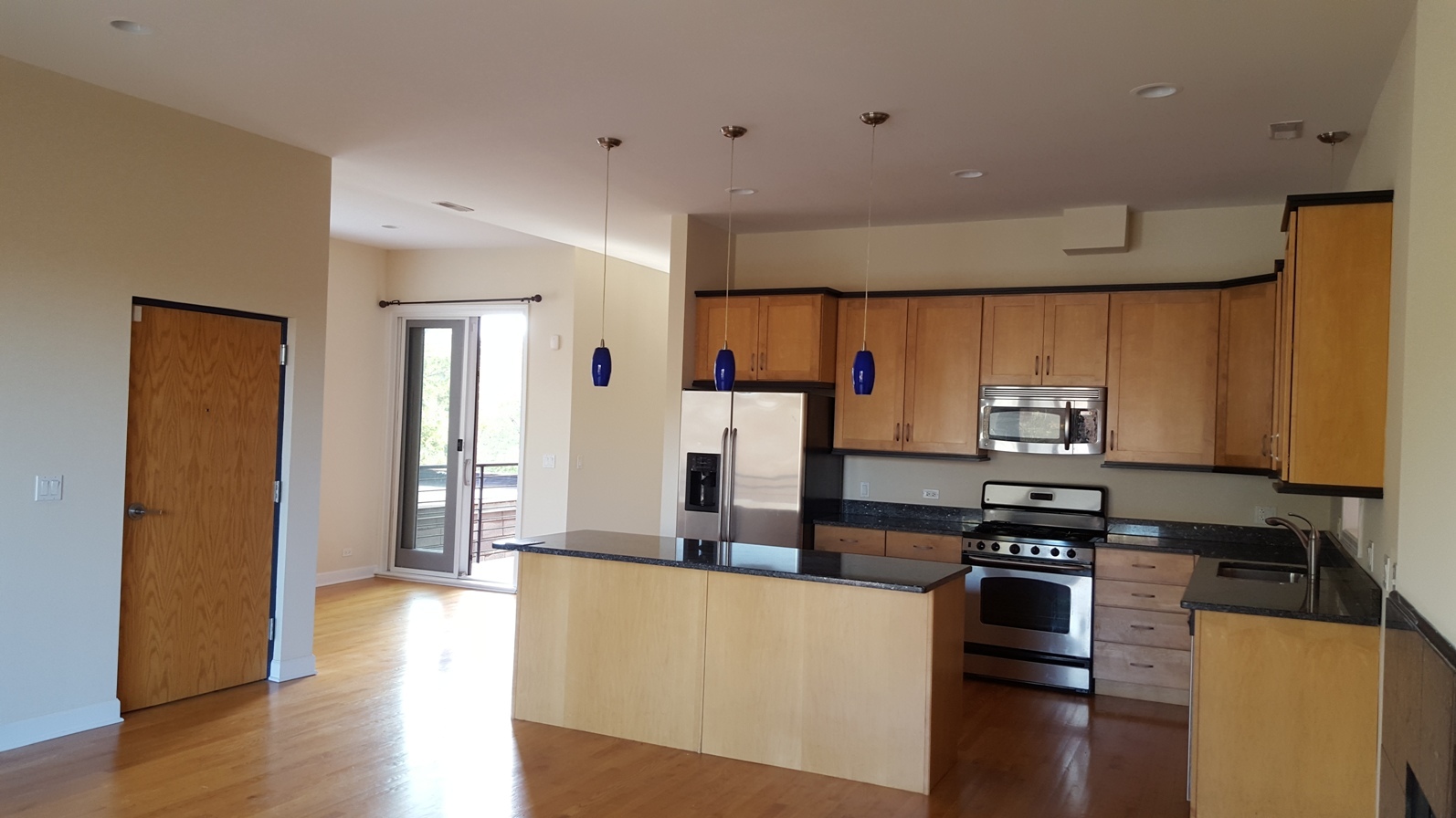 3434 N ELSTON Avenue 101