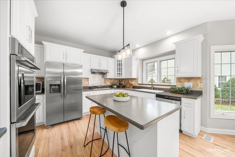 Tiny photo for 3604 KERRIELL Court, Naperville, IL 60564 (MLS # 12594924)