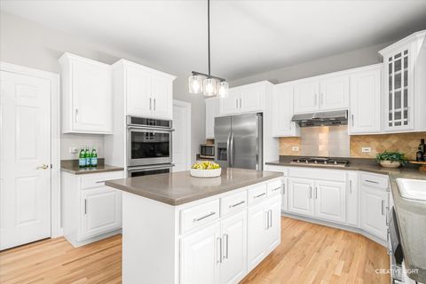 Tiny photo for 3604 KERRIELL Court, Naperville, IL 60564 (MLS # 12594924)